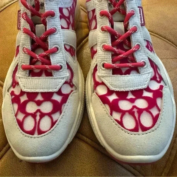Coach City Sole Runner G4972 Size US 5.5B, EUA 36 Color Hyacinth Pink NEW - Picture 4 of 9